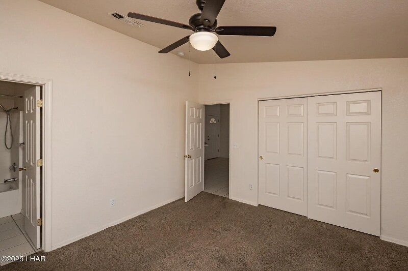 Building Photo - 3188 Desert Dr