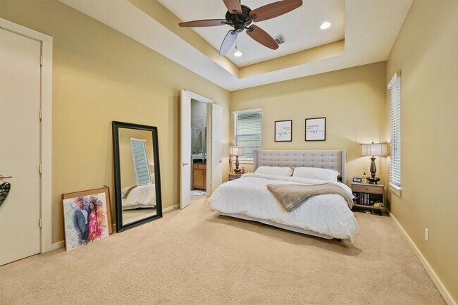 Building Photo - 4514 Center St