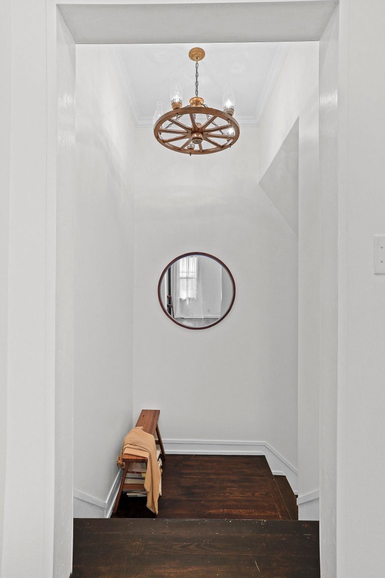 Building Photo - 249 Columbia Pl