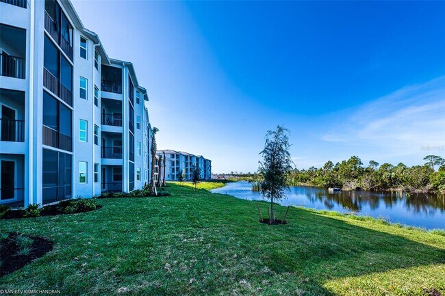 Building Photo - 14121 Heritage Landing Blvd