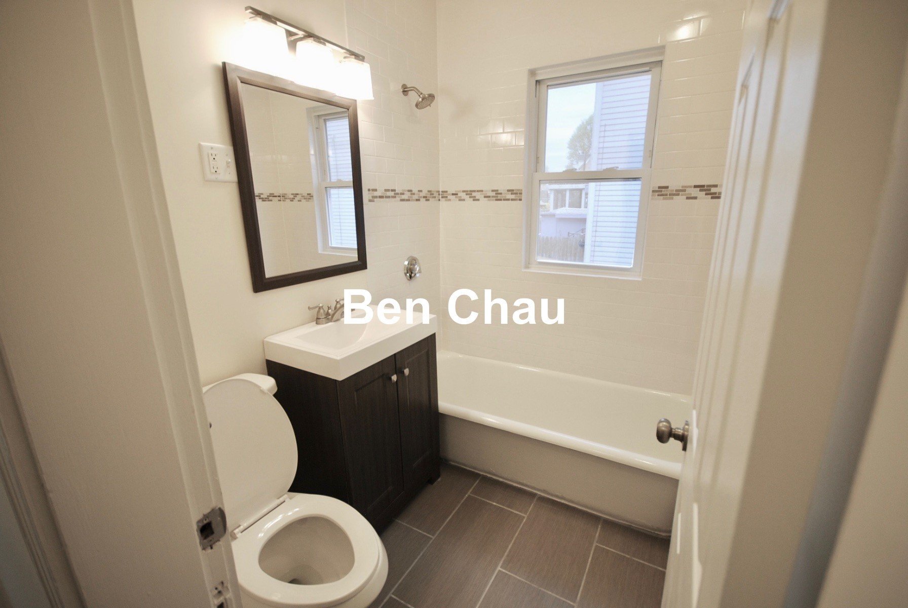 Building Photo - 15 Taylor St