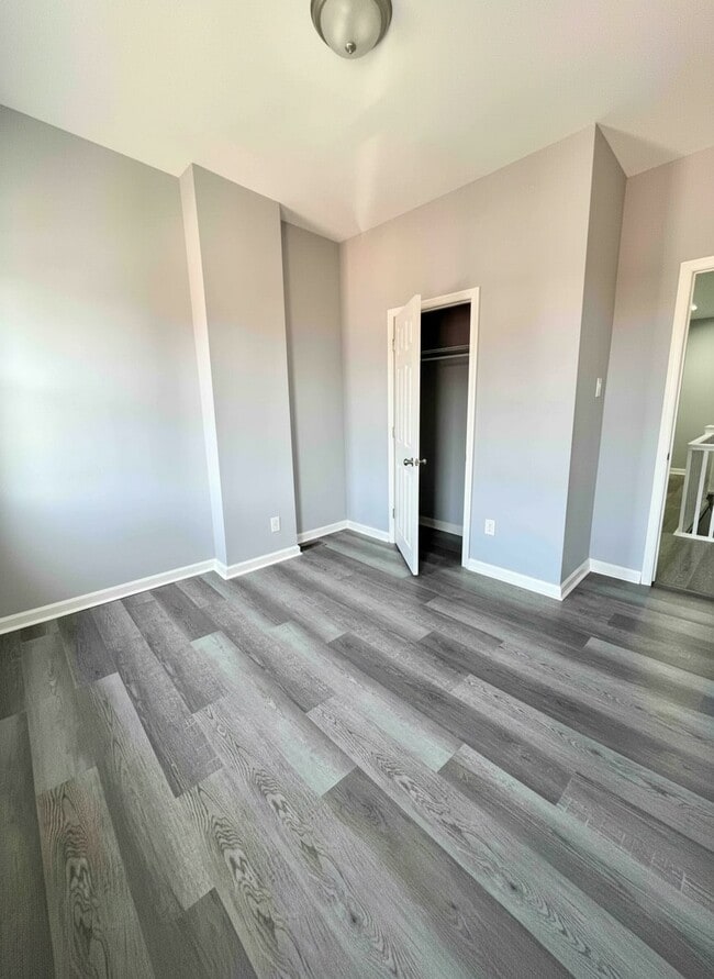 Building Photo - 2515 N Lee St