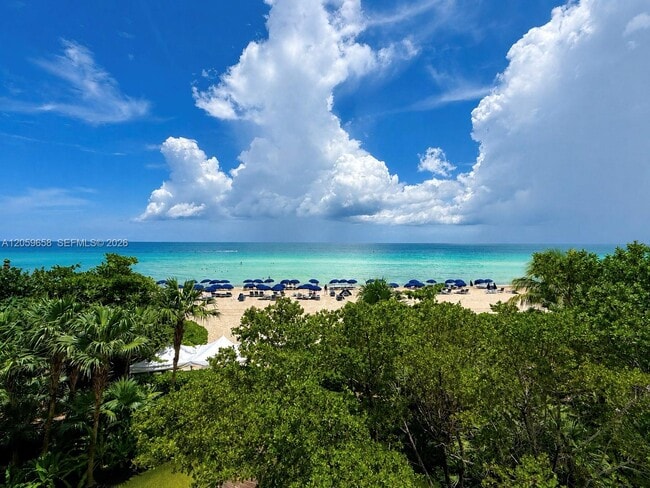 Building Photo - 17121 Collins Ave