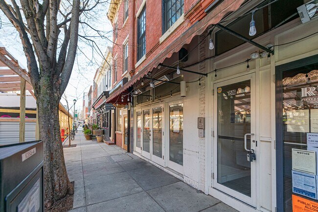 Building Photo - 1516 South St