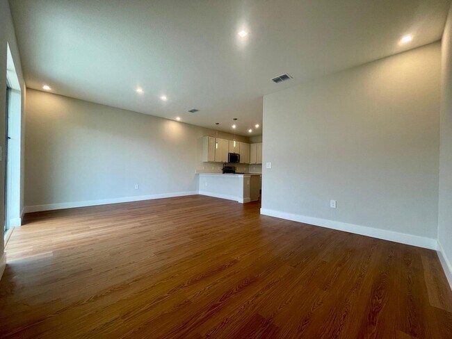 Building Photo - 6159 Park Promenade Way