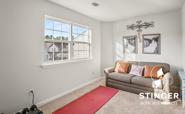 Building Photo - 75 Keowee Ln