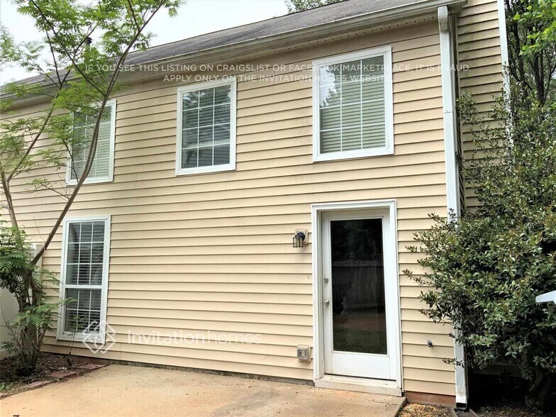 Building Photo - 315 Paxton Ct