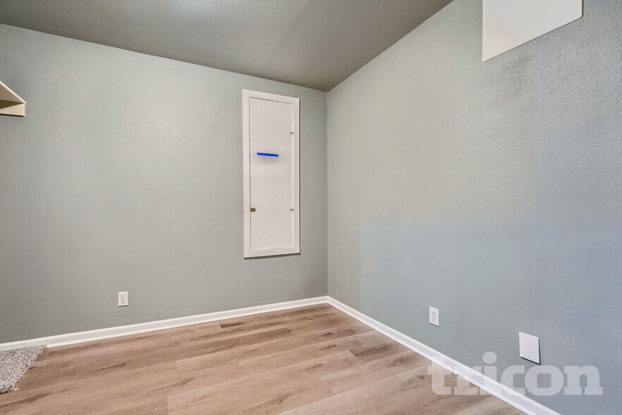 Building Photo - 20204 E Progress Pl