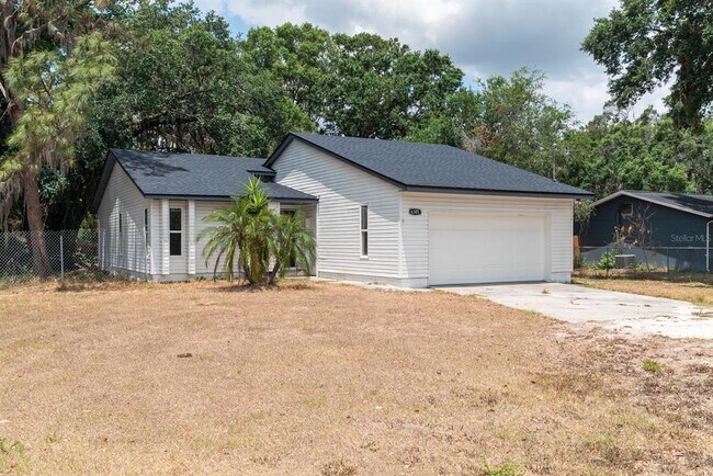 Building Photo - 6345 Hatcher Rd