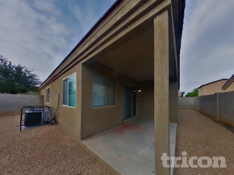 Building Photo - 3728 W Fremont Rd.