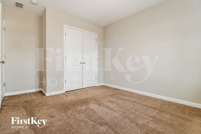 Building Photo - 569 Merrywood Dr
