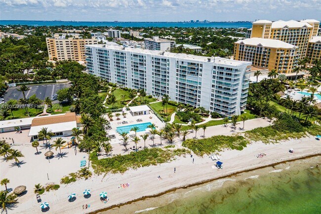 Building Photo - 607 Ocean Dr