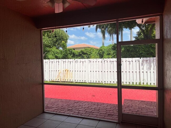 Building Photo - 2758 SW 129th Terrace