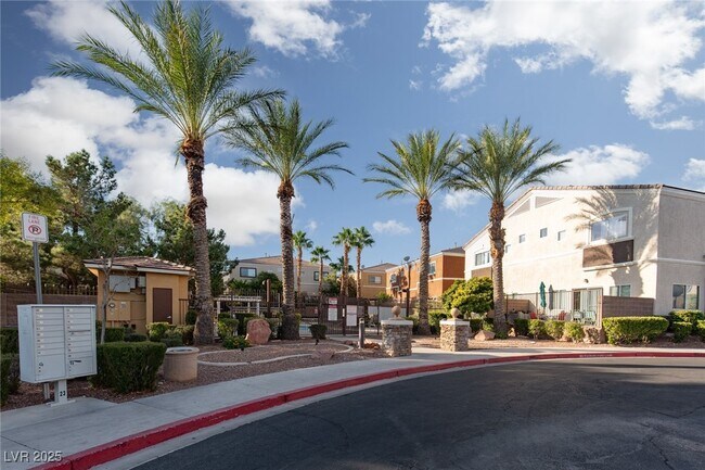 Building Photo - 9303 Gilcrease Ave