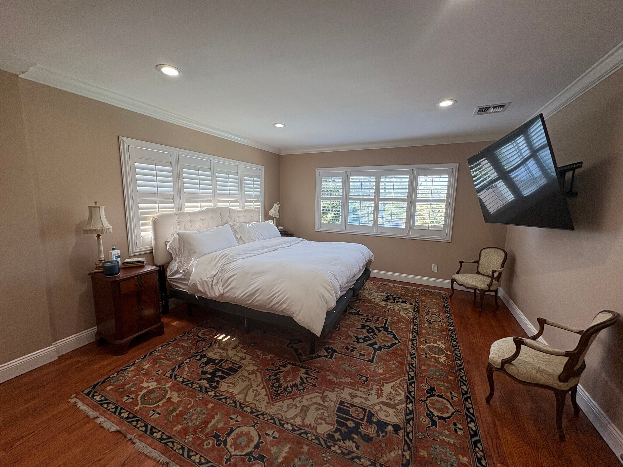 Building Photo - 5327 Valley Ridge Ave