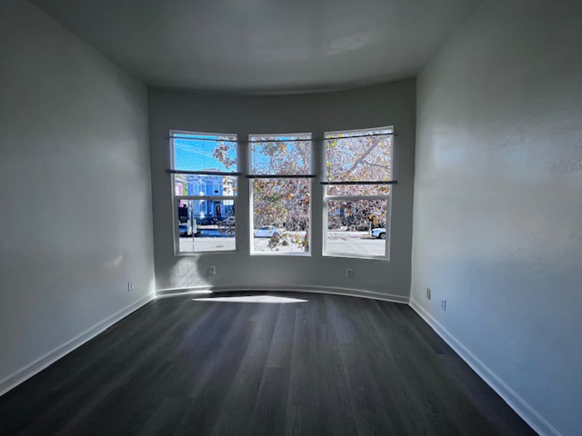 Building Photo - 1039 Peralta St