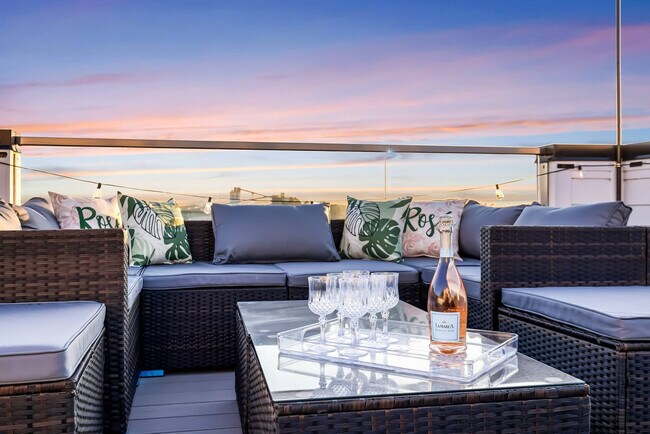 Building Photo - 1313 Baptist World Center Dr