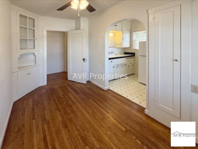 Building Photo - Fantastic studio in south Livermore