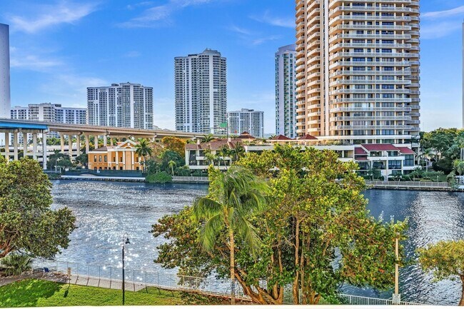Building Photo - 19390 Collins Ave