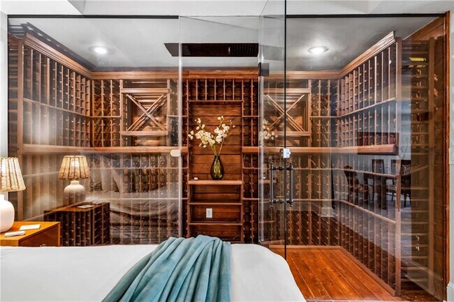 Building Photo - 582 St Charles Ave NE