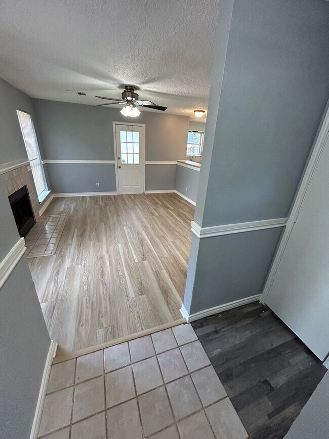 Building Photo - 2648 Pinta Cir