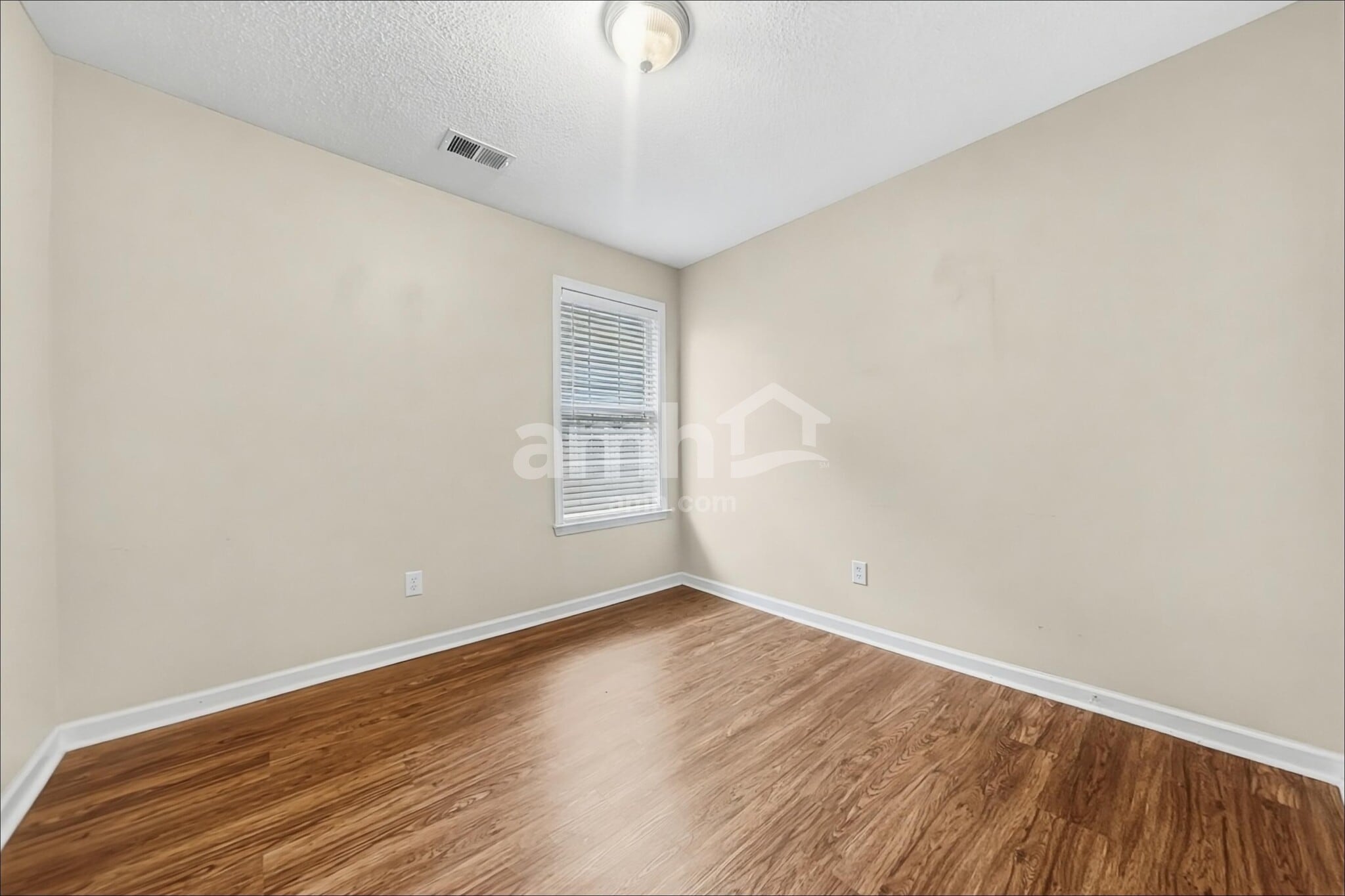 Building Photo - 7072 Parkbrook Ln