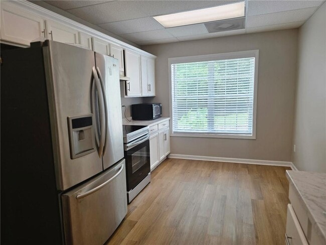 Building Photo - 2257 Roseberry Ln