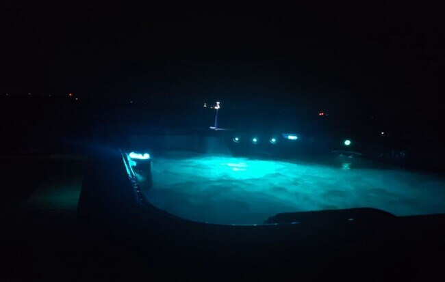 Building Photo - Offered for Rent – Available April 1, 2026 St. Lawrence Seaway Luxury Waterfront Home – Cape Vinc...