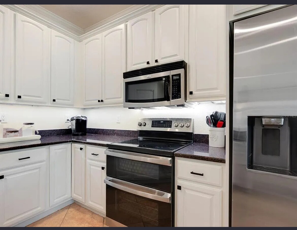 Building Photo - 1164 Beachcomber Ct