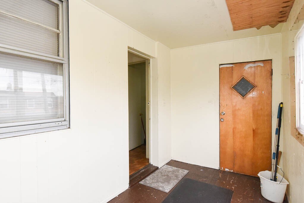 Building Photo - 3734 W Wabansia Ave