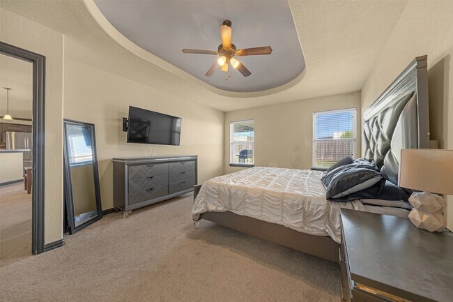 Building Photo - 12300 Hunters Knoll Dr