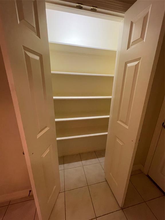 Building Photo - 12414 Timber Hollow