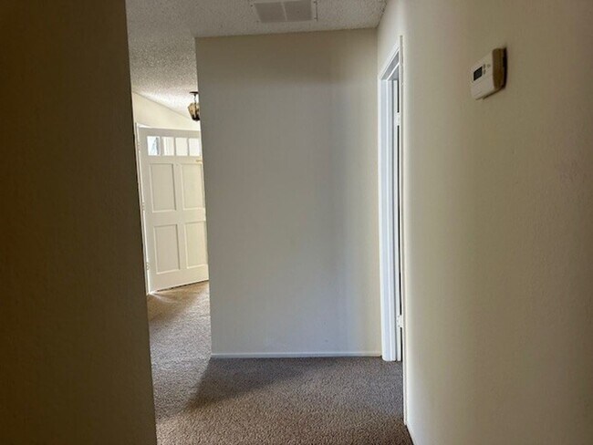 Building Photo - 55-0210