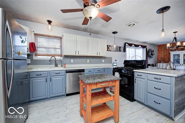 Building Photo - 7274 Kimberly Ln