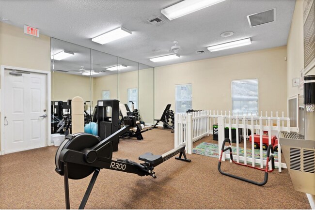 fitness room - 10000 SW 52nd Ave