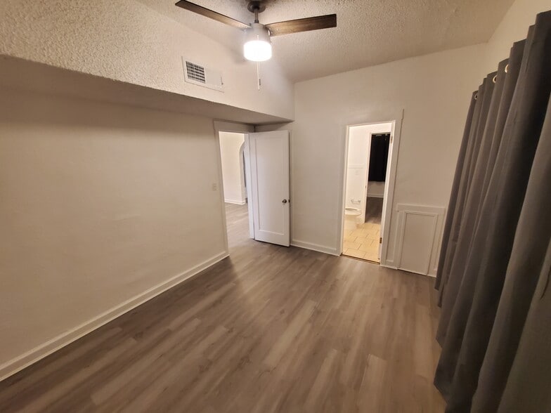 Bedroom 3 - 2008 N Copia St