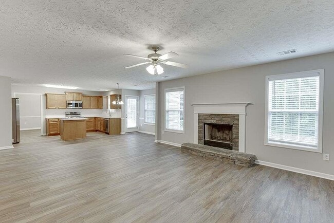 Building Photo - 4439 Woodgate Hill Trail
