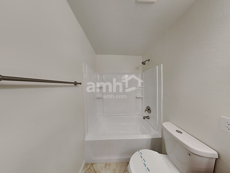 Building Photo - 1786 W Desert Canyon Dr