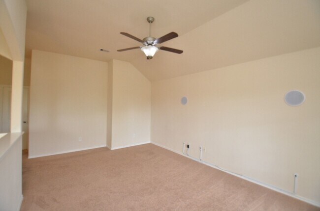 Building Photo - 3119 Balch Springs Ln