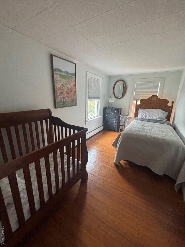 Building Photo - 75 Verbank Rd