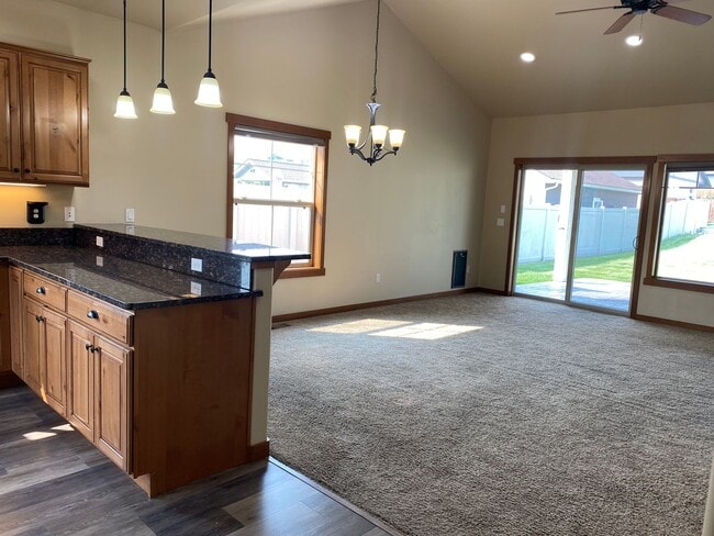 Building Photo - 3-bedroom, 1.75 Bath Home in the Village