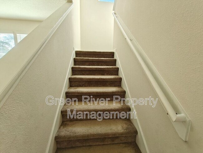 Building Photo - 5138 Sawmill Pt Wy