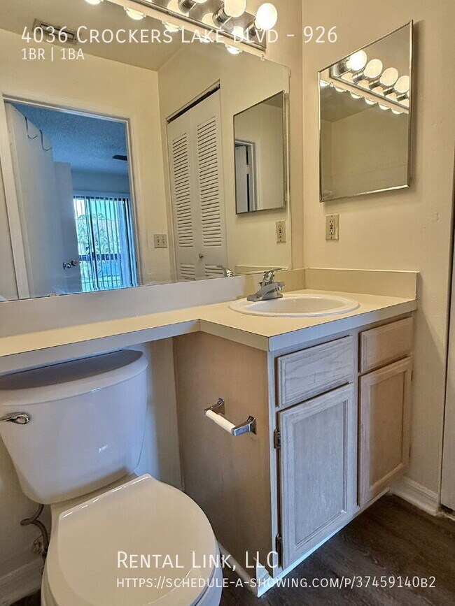 Building Photo - 4036 Crockers Lake Blvd