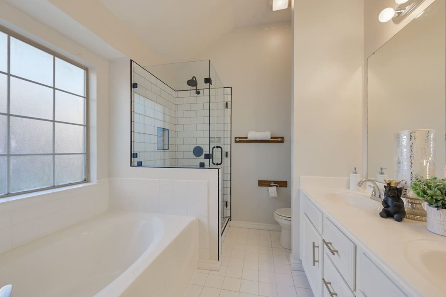 Building Photo - 1708 Beaver Pond Ct