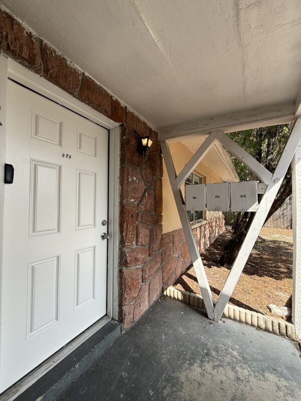 Building Photo - 603 64th Ave W