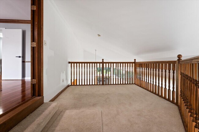 Building Photo - 2196 Willow Leaf Dr