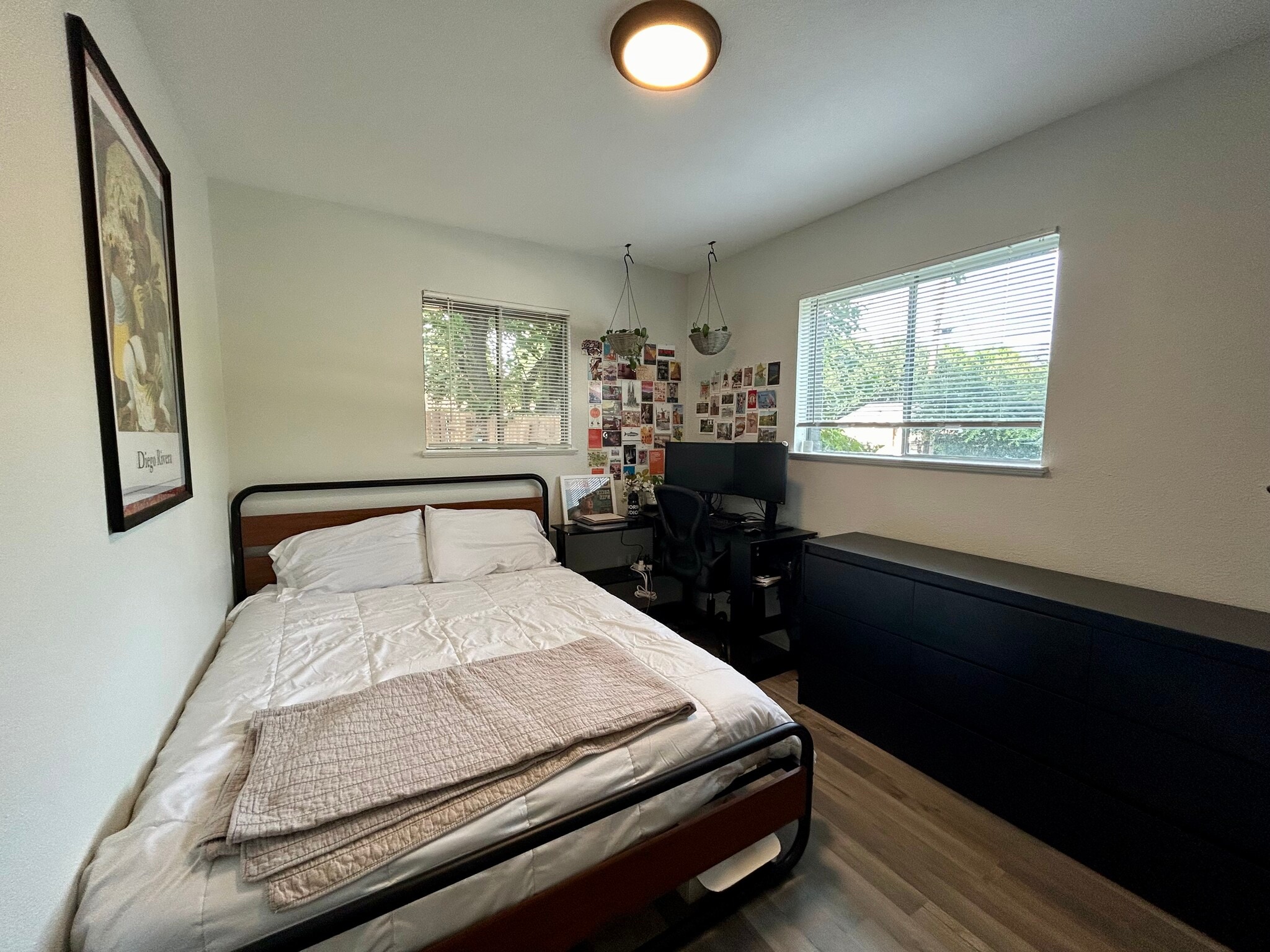 Bed 2 - 4400 Shallowbrook Trl