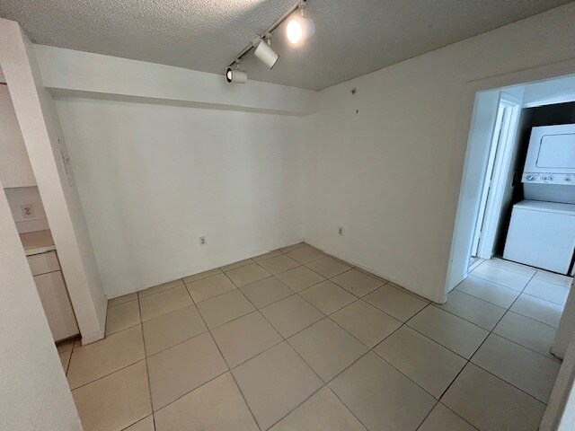 Building Photo - 12148 Saint Andrews Pl