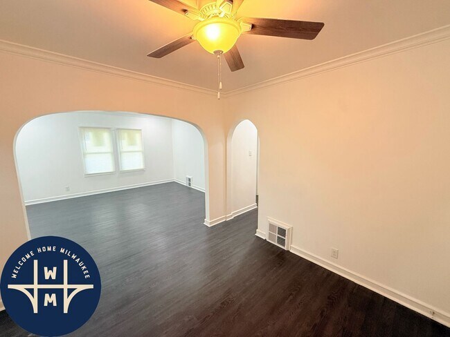 Building Photo - 5256 N 51st Blvd