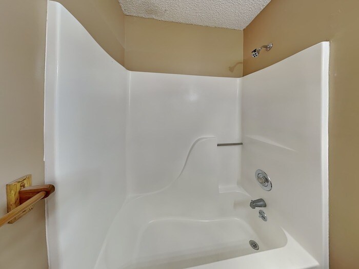 Building Photo - 6613 Cool Water Ct